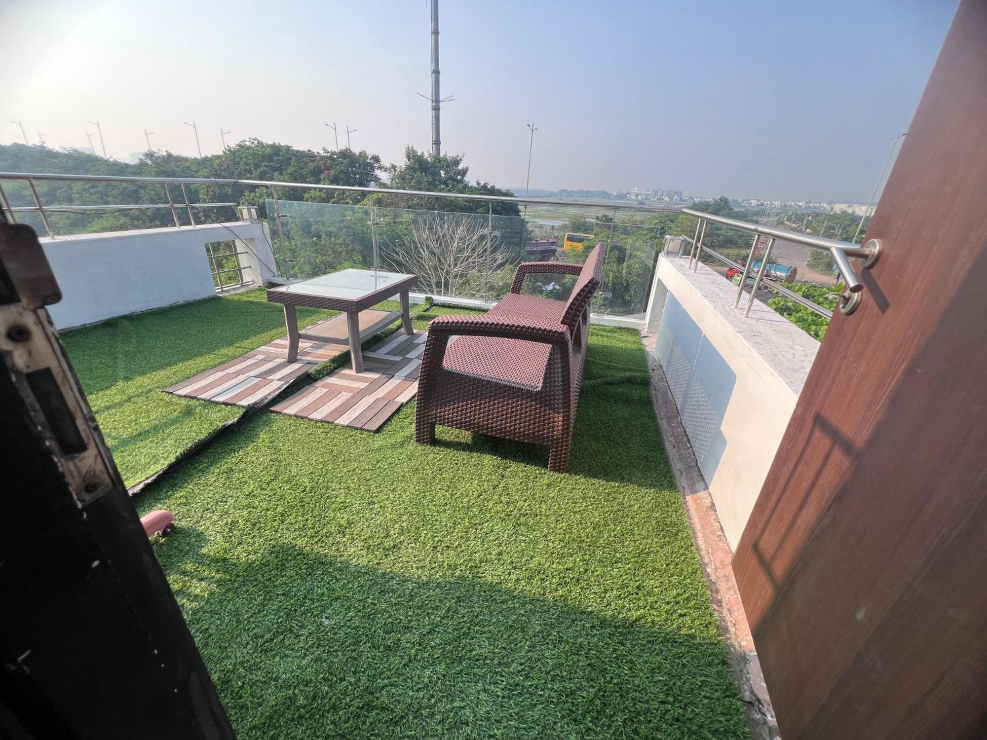 Villa 117 Prestige Silver Springs Chennai Exterior photo